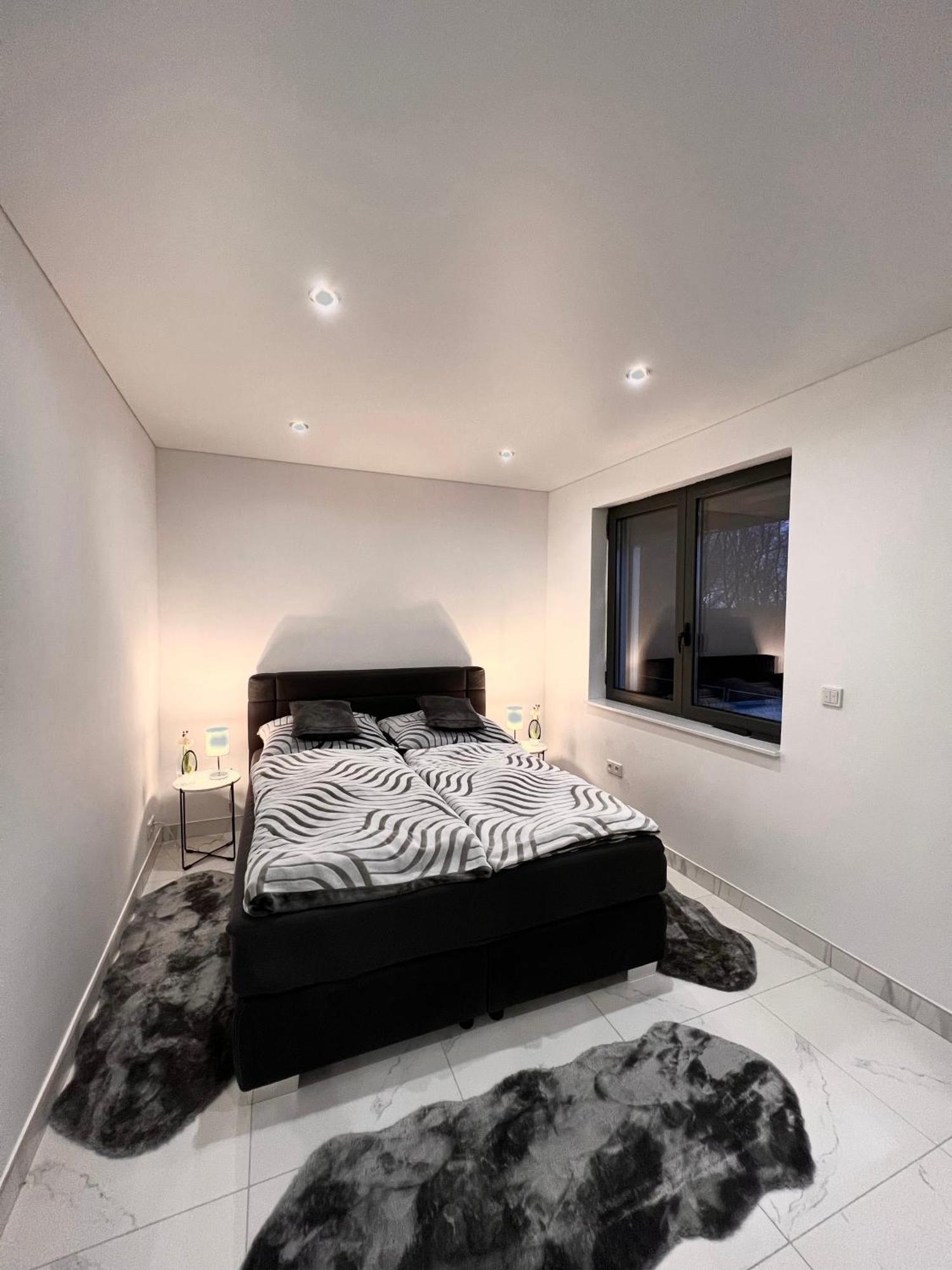 Apartament Penthouse M1 Neunkirchen  Zewnętrze zdjęcie